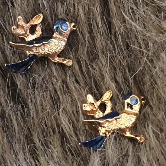 Set of two Ballou mid century blue bird Tac pins - Picture 1 of 9
